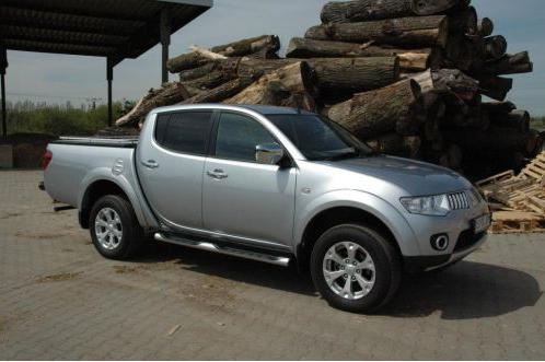 รถกระบะ Mitsubishi L200