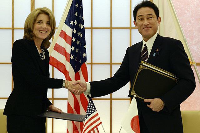 Caroline Kennedy: ชีวประวัติ, เด็ก, ภาพถ่าย