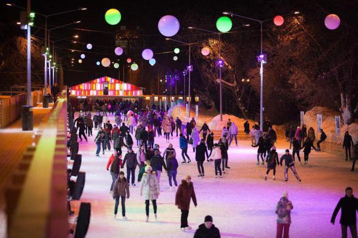 Gorky Park (Krasnoyarsk) ประวัติศาสตร์คำอธิบายสถานที่ท่องเที่ยว