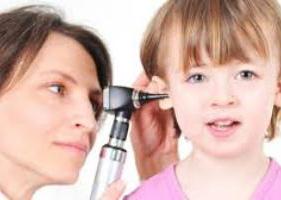 แพทย์ - นัก audiologist นี่คือใคร?